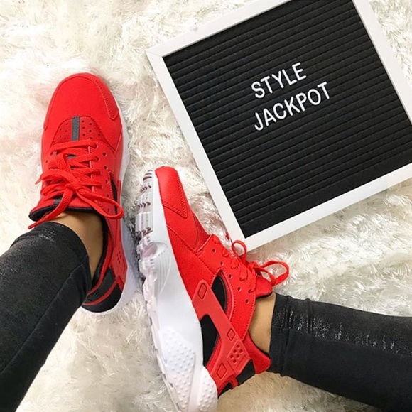 nike huarache habanero red